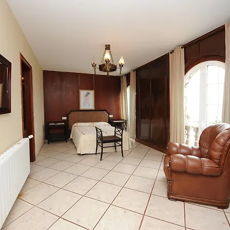 Hotel O Penasco 2*